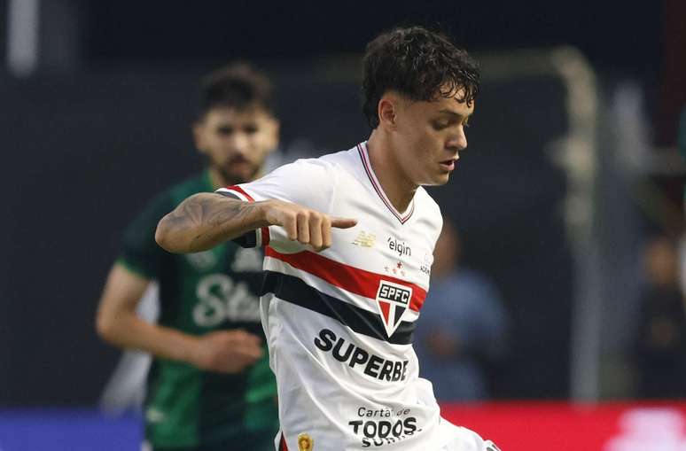 Lucca em campo pelo S&atilde;o Paulo-