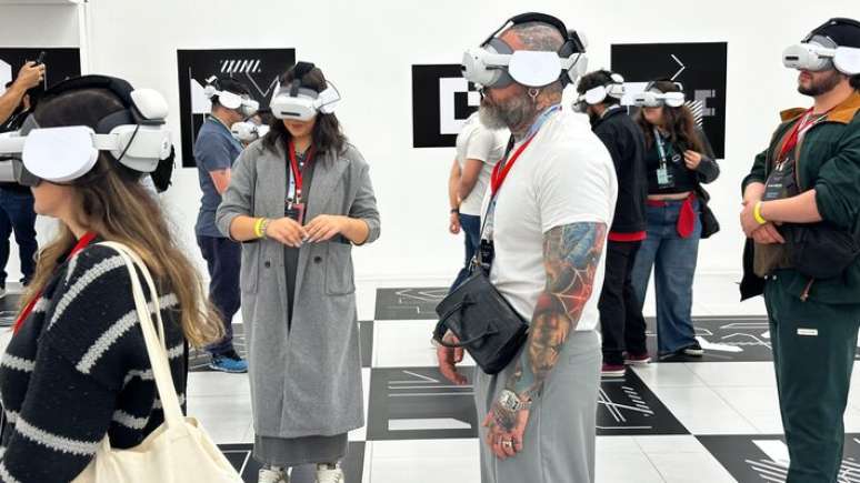 'The Black Mirror Experience' estreia no Brasil oferecendo experi&ecirc;ncia imersiva
