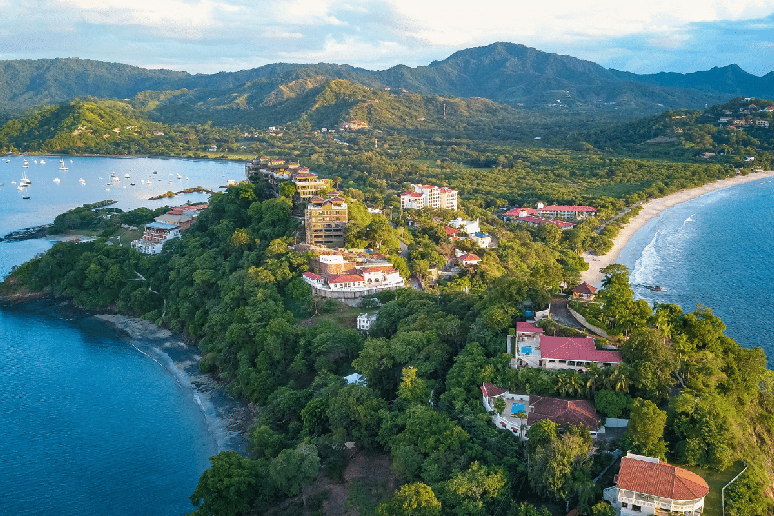 A biodiversidade da Costa Rica re&uacute;ne praias, vulc&otilde;es, florestas tropicais e parques nacionais preservados 