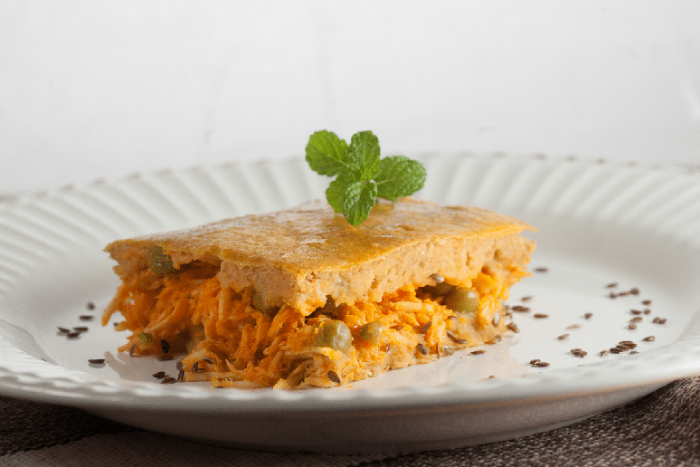 Torta de frango com ervilha 