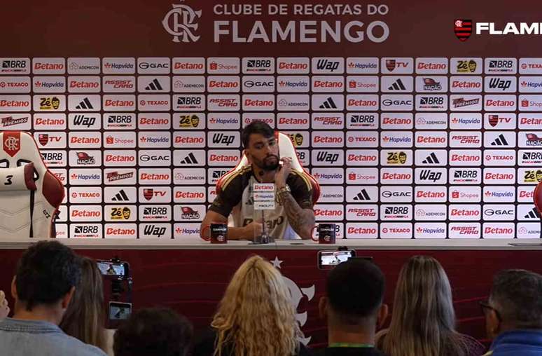 Paquet&aacute; fala de momento de press&atilde;o no Fla e projeta retorno ao time &ndash;