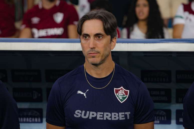 Lu&iacute;s Zubeld&iacute;a falou de Fred como novo t&eacute;cnico do Fluminense &ndash;