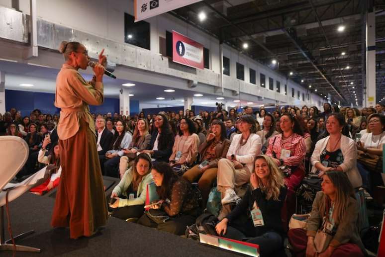 Marina Silva 'convoca' mulheres para cargos de lideran&ccedil;a na pol&iacute;tica