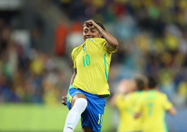 Kerolin &eacute; um dos destaques da Sele&ccedil;&atilde;o Brasileira feminina &ndash;