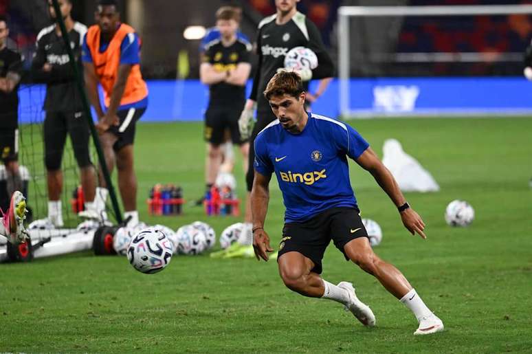 Pedro Neto durante treinamento na pr&eacute;-temporada do Chelsea &ndash;