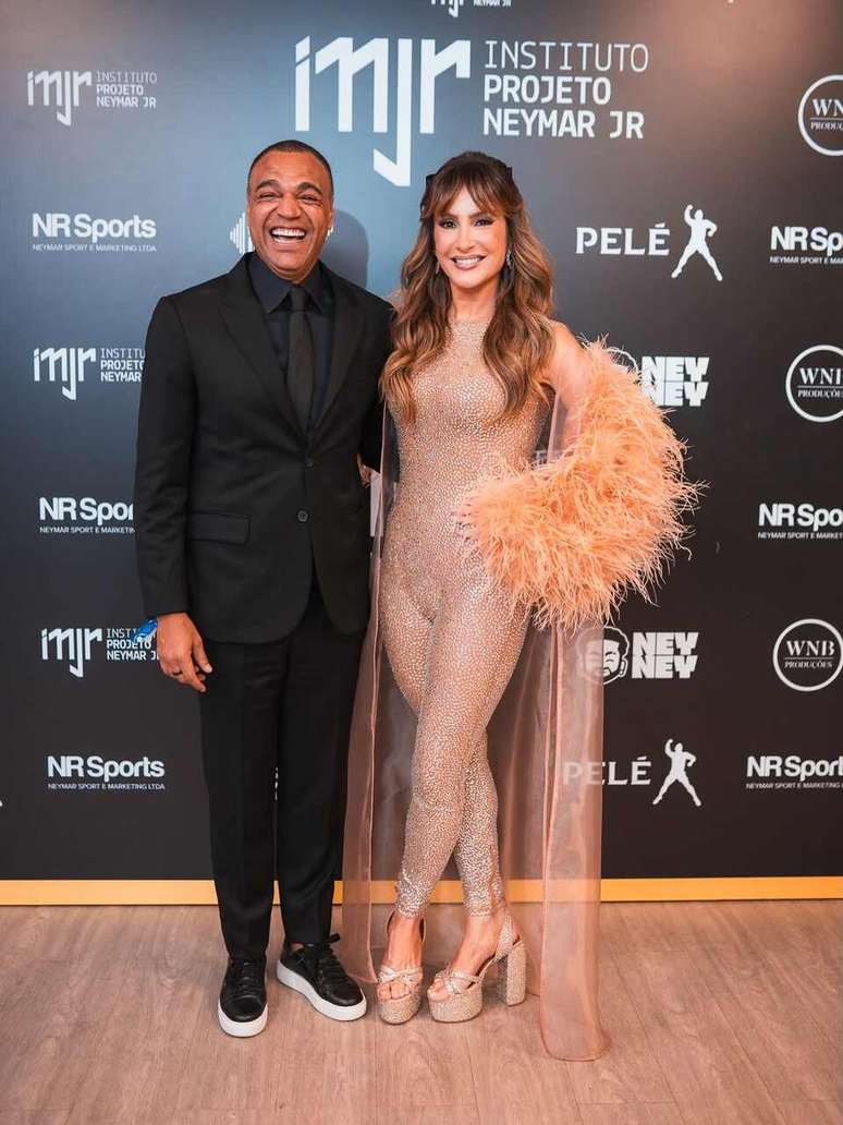 Claudia Leitte prestigiou o evento &ndash;