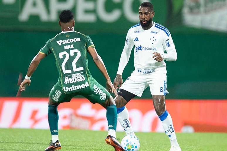 Cruzeiro e Chapecoense empataram, sem gols, em Santa Catarina &ndash;