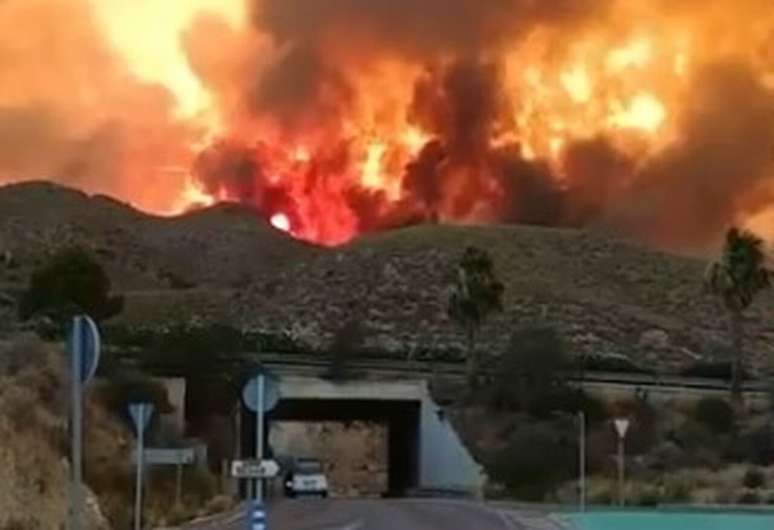 Inc&ecirc;ndios florestais na Espanha &ndash;