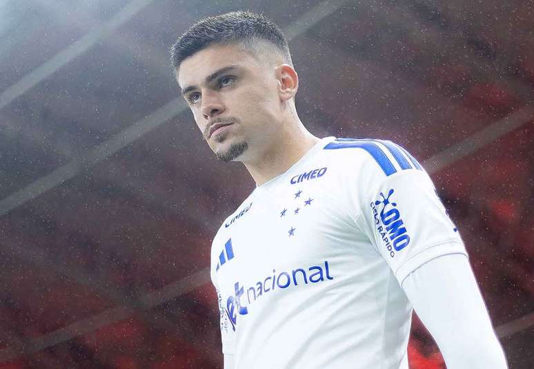 Rec&eacute;m-chegado, Gabriel Pec sofreu fratura, e Cruzeiro teve que buscar substituto &ndash;