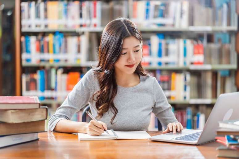 Priorizar conte&uacute;dos estrat&eacute;gicos ajuda o estudante a aproveitar melhor o tempo de prepara&ccedil;&atilde;o para o Enem e vestibulares 