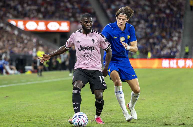 Chelsea e Juventus fizeram amistoso de pr&eacute;-temporada em Hong Kong &ndash;