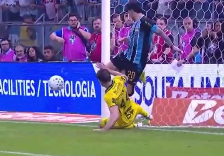 Lance com Villasanti &ndash;