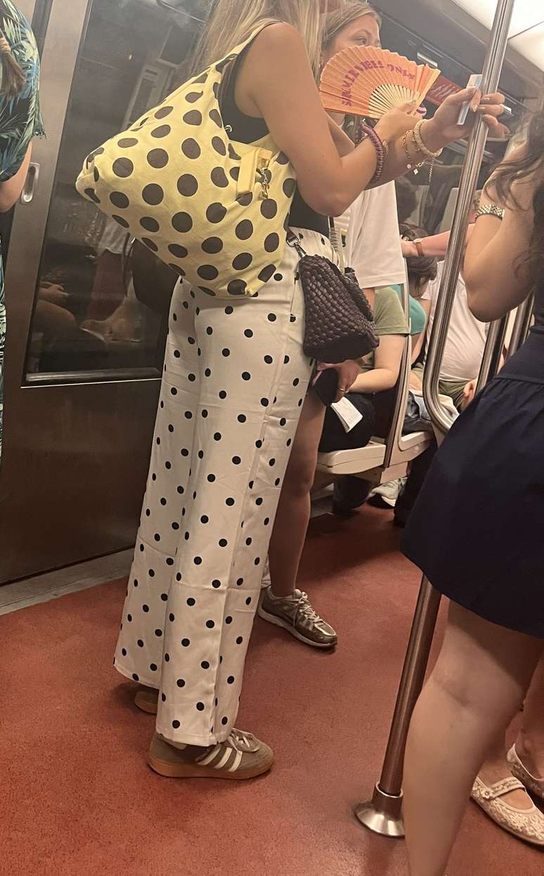 Estampas de po&aacute;s no ver&atilde;o de Paris 