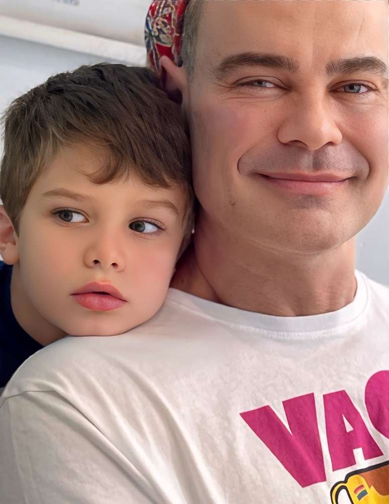 Carmo Dalla Vecchia e o filho, Pedro