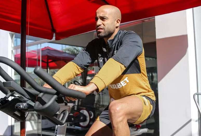 Lucas Moura em treino pelo São Paulo –