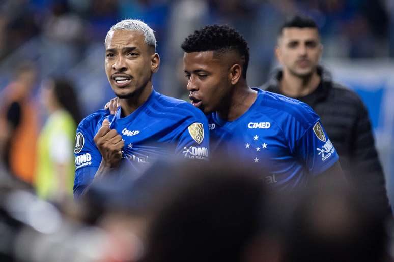 Cruzeiro ter&aacute; a dif&iacute;cil miss&atilde;o de encarar o Flamengo nas oitavas, jogo da ida ocorrer&aacute; no Mineir&atilde;o &ndash;