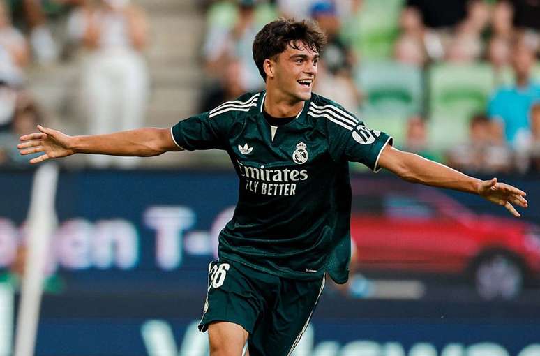 Mario Rivas abriu o placar para os merengues no amistoso contra o Ferencvaros &ndash;
