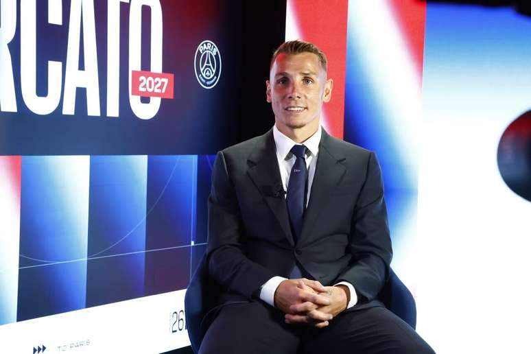 Lucas Digne est&aacute; de volta ao clube franc&ecirc;s &ndash;