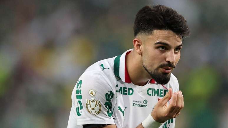 Artilheiro do Verd&atilde;o pela terceira temporada seguida, Flaco L&oacute;pez tem sido alvo do futebol europeu &ndash;
