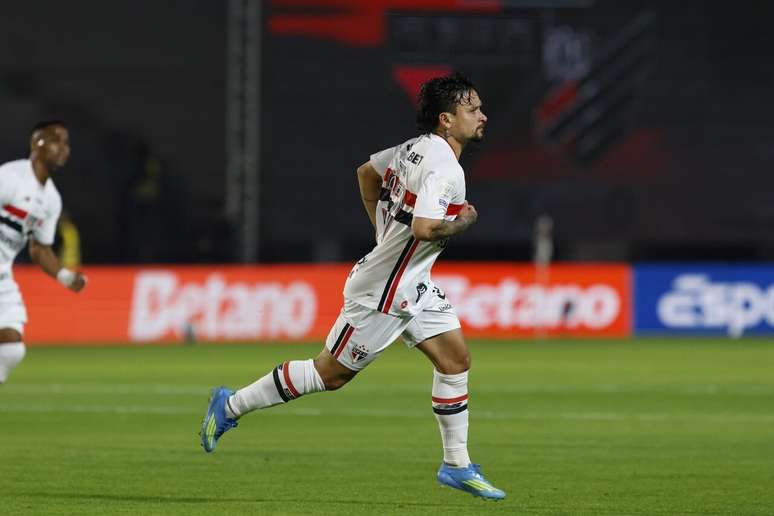 Arthur n&atilde;o viajou com a delega&ccedil;&atilde;o do S&atilde;o Paulo para a Bol&iacute;via &ndash;