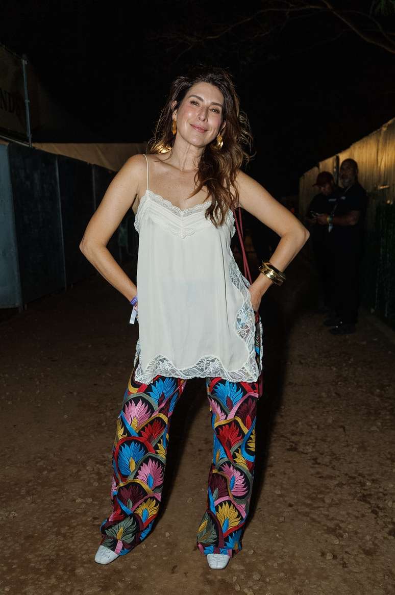 Fernanda Paes Leme 