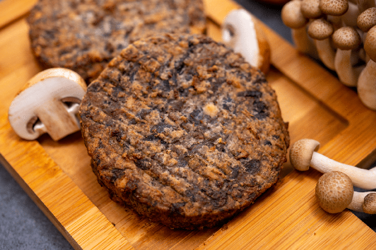Hamb&uacute;rguer de cogumelo com cenoura 