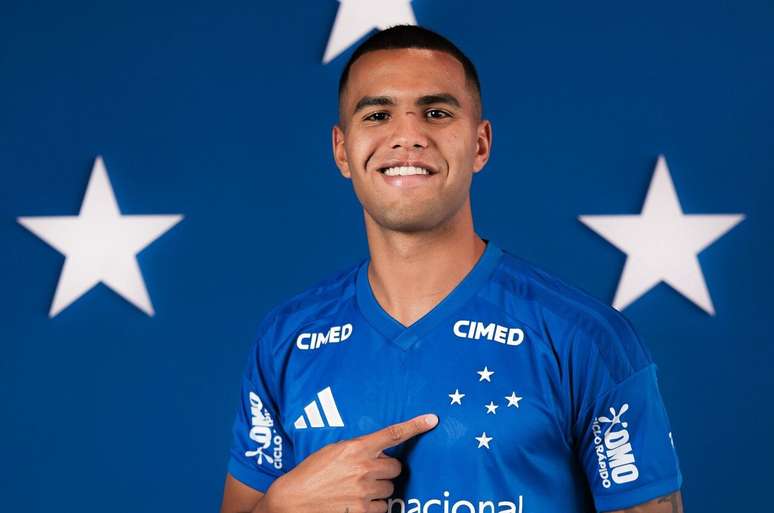 Atacante garante prepara&ccedil;&atilde;o para come&ccedil;ar jogando ou entrar durante a partida &ndash;