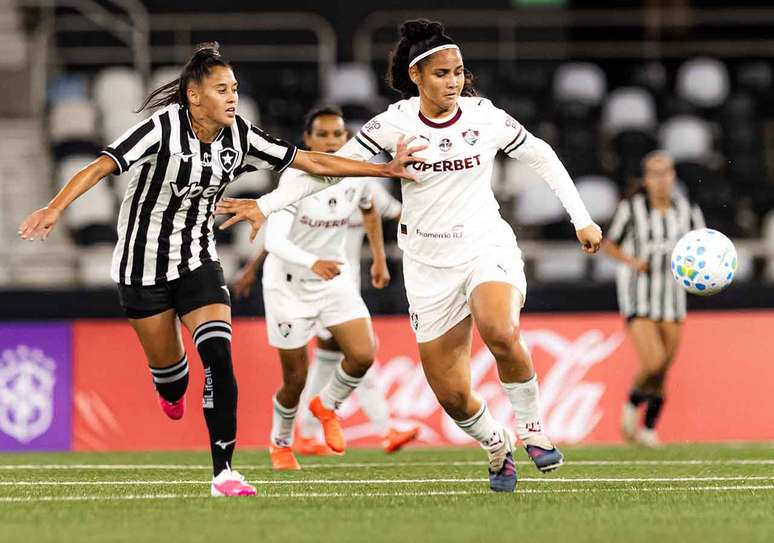 Fluminense vence o Botafogo &ndash;