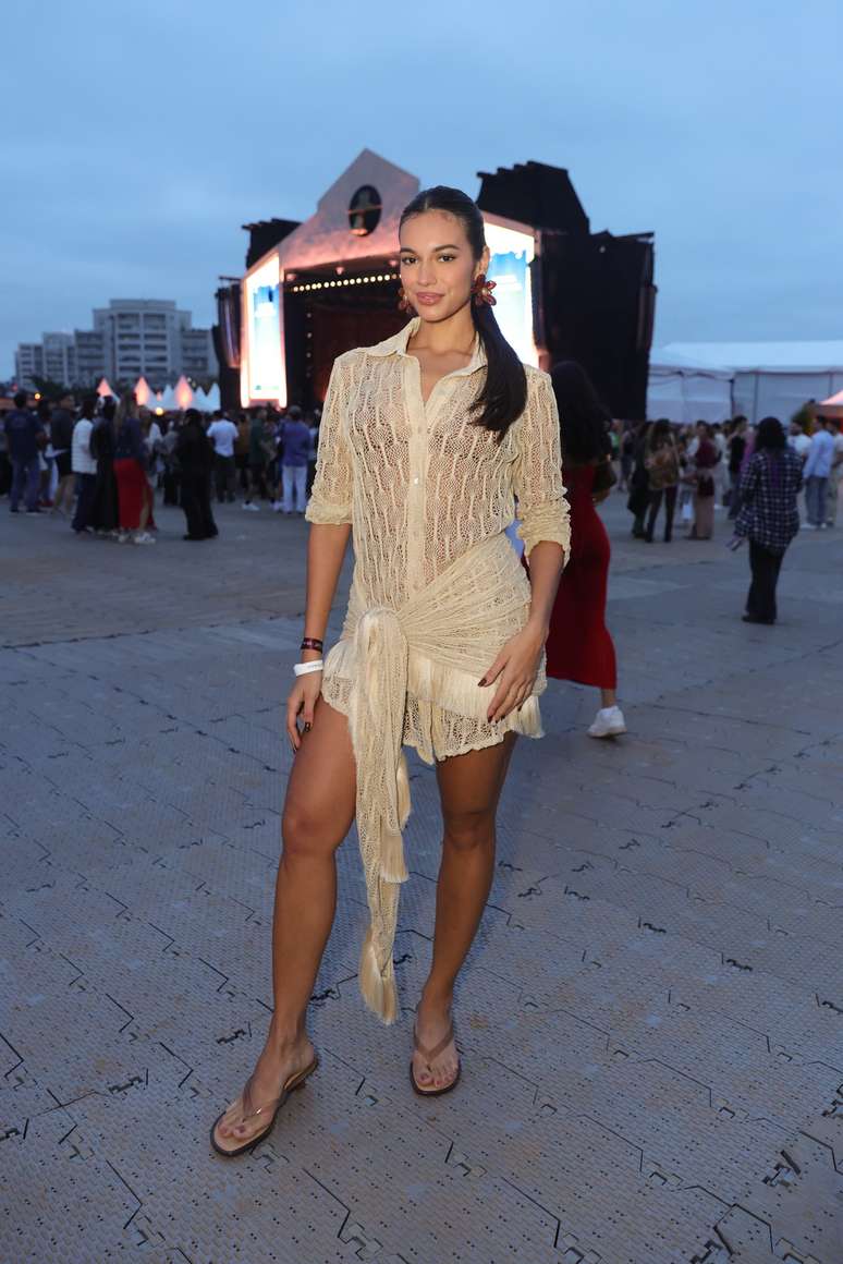 Alane Dias 