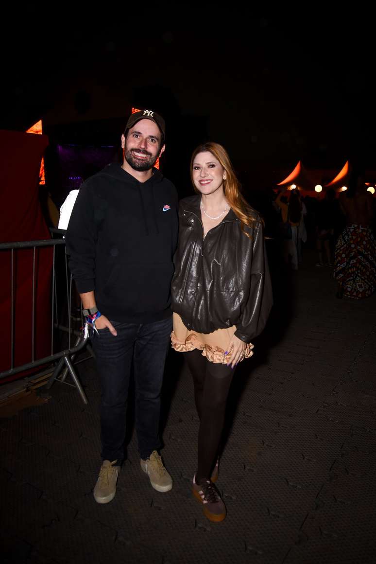 Dani Calabresa e o marido Richard Neumman 