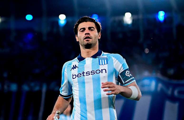 Santiago Sosa chega ao Vasco ap&oacute;s passagem de destaque pelo Racing &ndash;