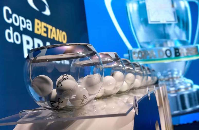 Sorteio definiu os confrontos das quartas de final da Copa do Brasil &ndash;