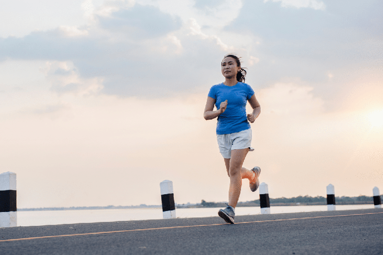 A corrida contribui para a sa&uacute;de cardiovascular e complementa o treino de for&ccedil;a 