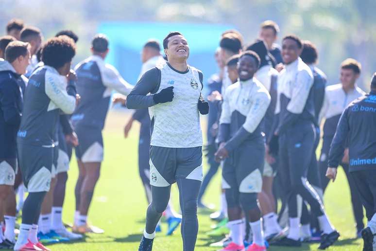 Gr&ecirc;mio ter&aacute; tr&ecirc;s treinos antes do confronto pelo Brasileir&atilde;o &ndash;&nbsp;