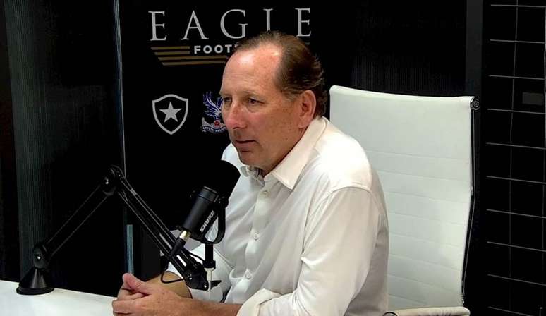 John Textor n&atilde;o faz mais parte da rotina da SAF &ndash;
