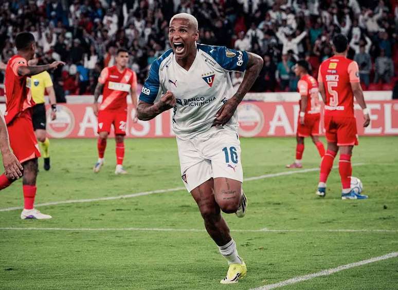 A LDU, de Deyverson, vem de uma derrota para o l&iacute;der Independiente Del Valle, pelo Campeonato Equatoriano &ndash;