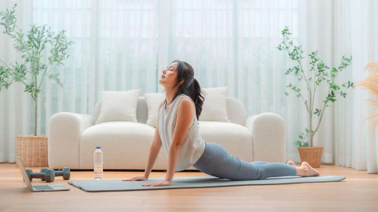Exerc&iacute;cios de pilates podem ajudar a fortalecer o abd&ocirc;men e melhorar a estabilidade do core