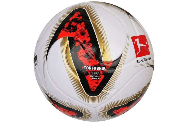 Bola Torfabrik, da Adidas, pdoe ser o terror dos goleiros na Bundesliga &ndash;