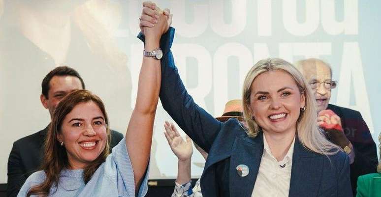 Fabiana Torquato (&agrave; esquerda) ser&aacute; vice de Clariana Bar&atilde;o (direita) na chapa lan&ccedil;ada pelo DC