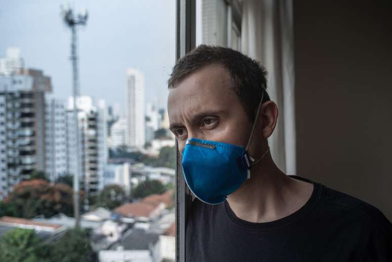 Pol&iacute;ticos retomaram o debate sobre medidas adotadas durante a pandemia de covid-19, como o uso de m&aacute;scaras