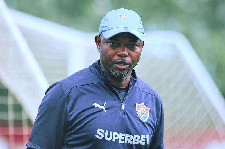 &Iacute;dolo Marc&atilde;o vai para mais uma passagem &agrave; frente do Flu &ndash;