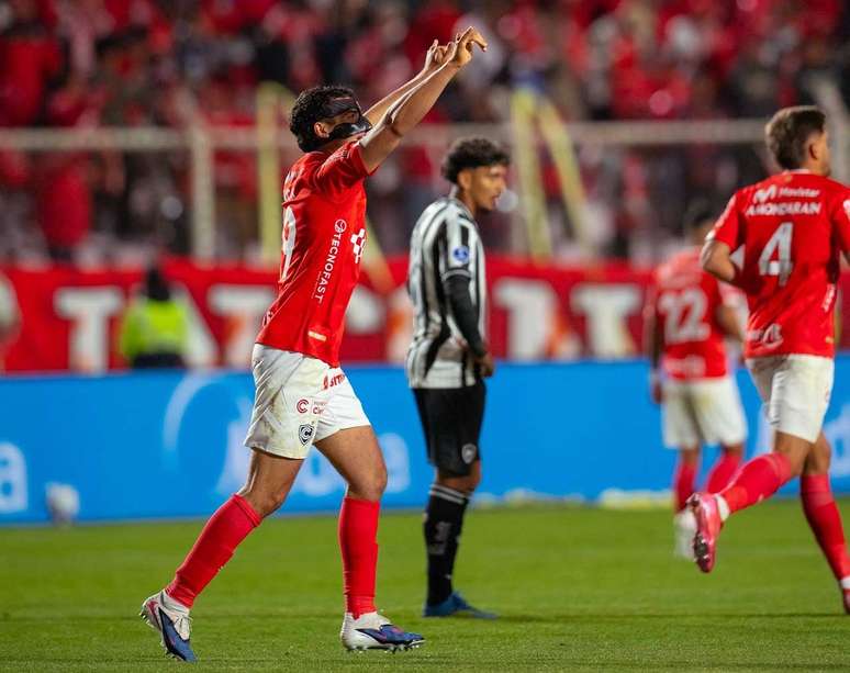 Cienciano goleou o Botafogo por 6 a 1 –
