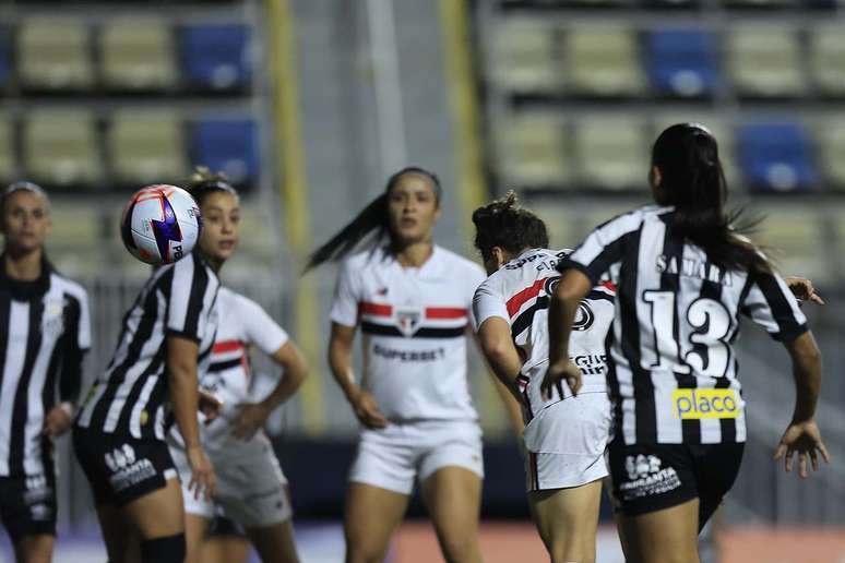 S&atilde;o Paulo e Santos mediram for&ccedil;as nesta quinta-feira (13), pelo Paulist&atilde;o Feminino &ndash;