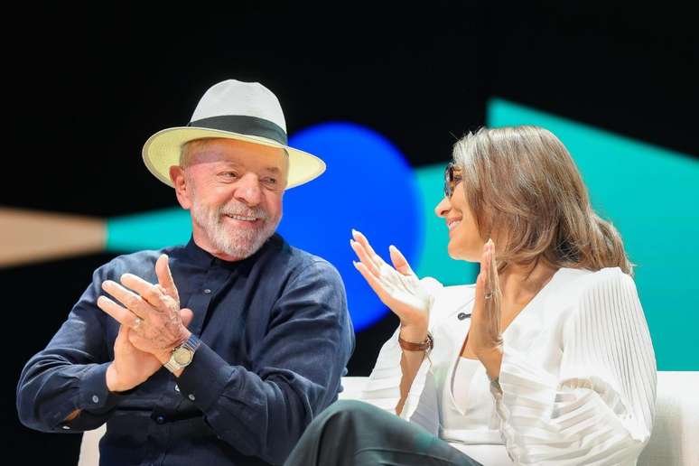 O presidenci&aacute;vel Lula &eacute; casado com Janja