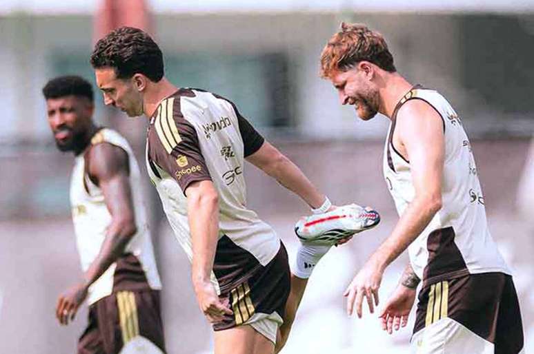 Nesta sexta (14/8), Flamengo realizou pen&uacute;ltimo treino antes de viagem &ndash;