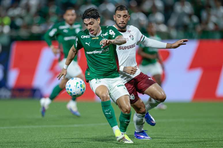 Fluminense e Palmeiras farão um jogo com muitos escanteios?