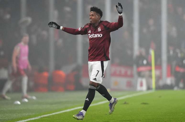John Mercado &eacute; um dos principais jogadores do Sparta Praga &ndash;