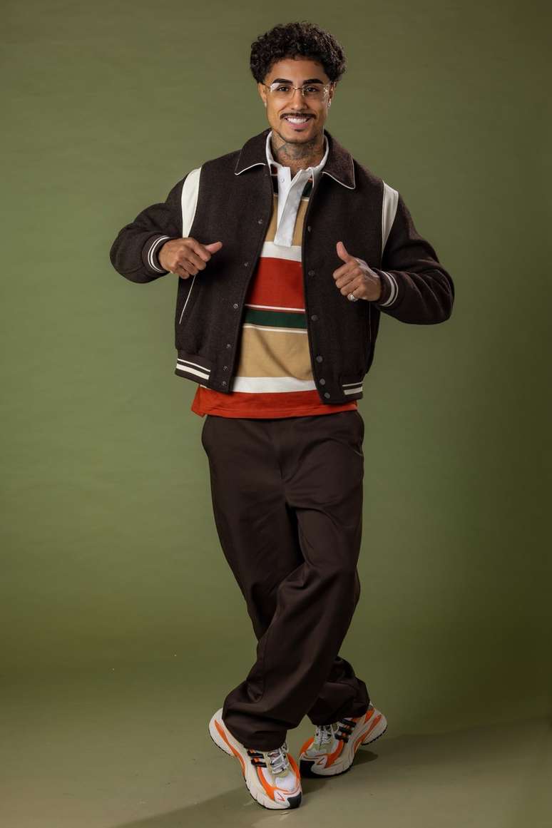 MC Livinho &mdash;