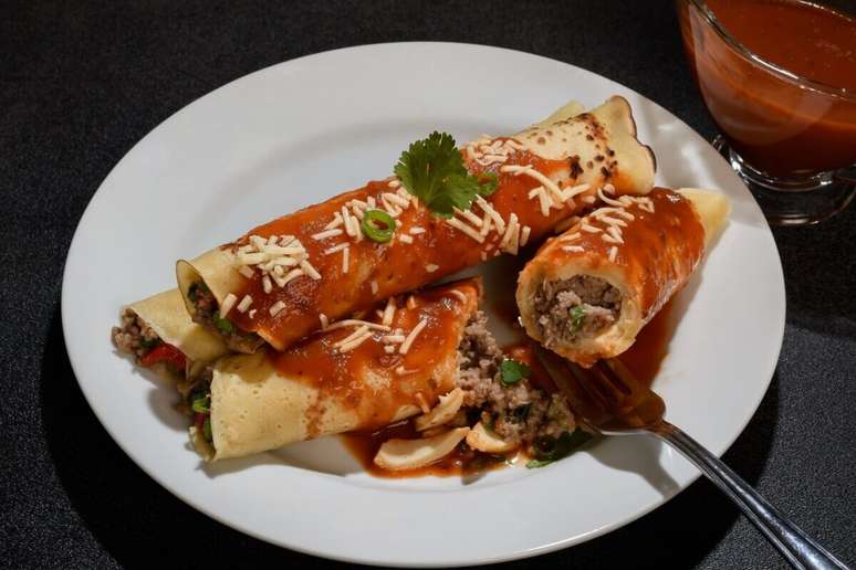 Panqueca de carne mo&iacute;da 