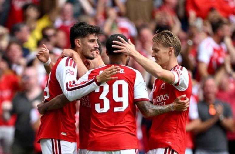  Havertz conclui para fazer o segundo gol do Arsenal sobre o Manchester City no jogo em que o Arsenal ganhou a taça da Comunity Shield (Supercopa inglesa), pela 18ª vez.